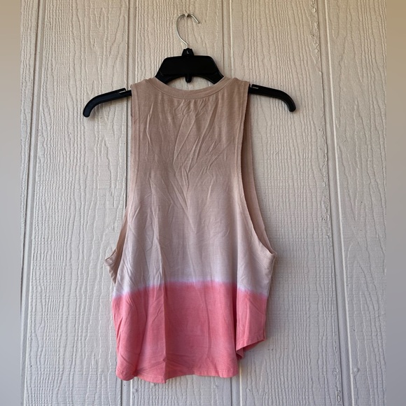 Jala Muscle Tank Top - Picture 4 of 9